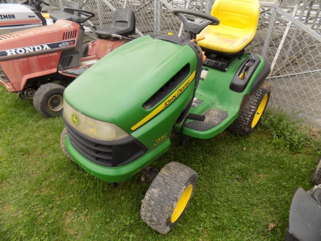 JD 155G Garden Tractor - NO Deck