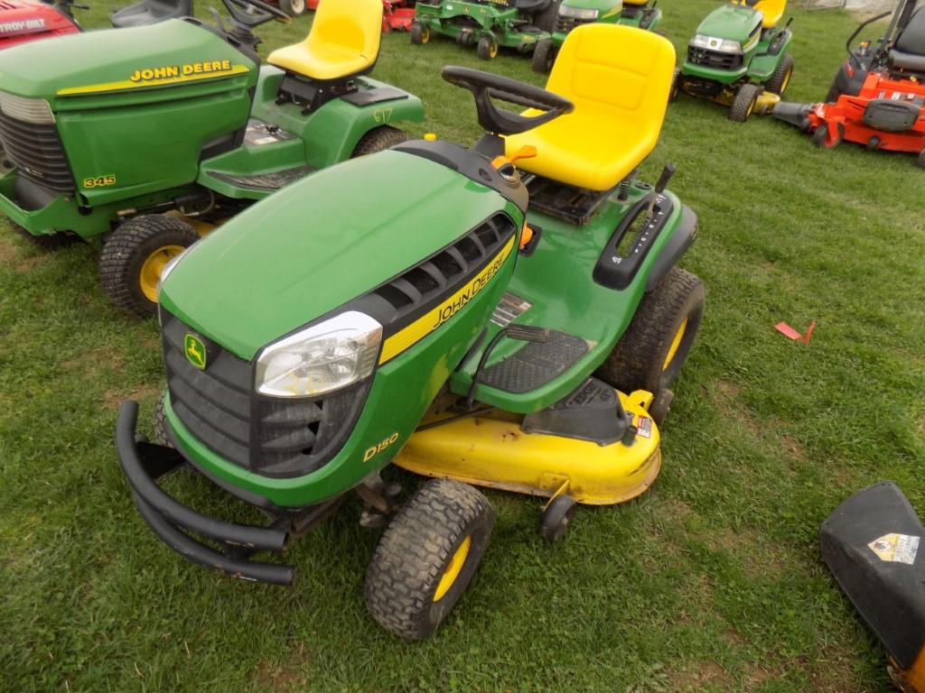 JD D150 Lawn Tractor w/ 48'' Deck, Low Hrs