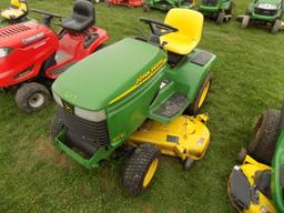 John Deere 345