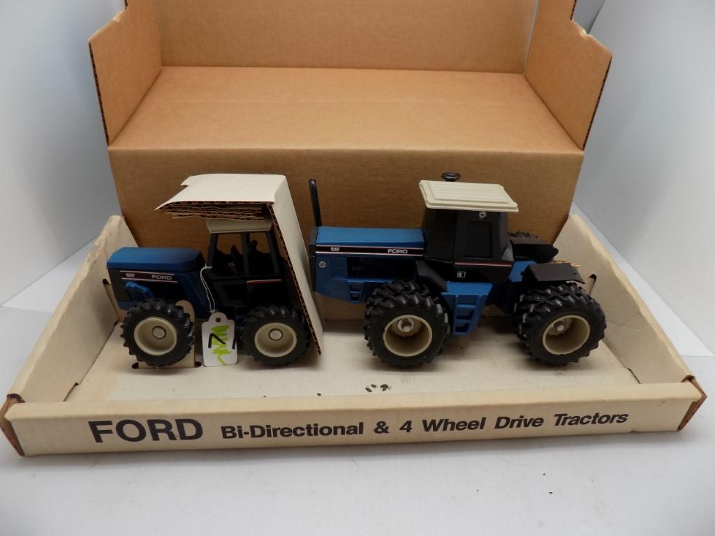 Ford 846 Versatile Tractor & Ford 256 Versatile Tractor, 1:32 Scale by Scal