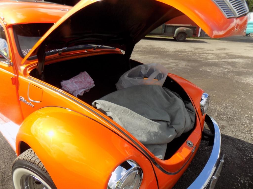 1971 Volkswagen Super Beetle / Bug with Custom Fiberglass 39 Ford Sedan Del