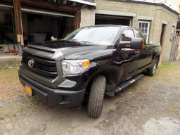 2014 Toyota Tundra 4WD Pickup, Double Cab, 8' Long Box, 5.7L V8 Gas Eng, Au