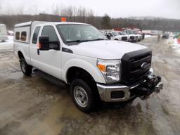 2014 Ford F250, 4WD, Ext. Cab, White, 6.5' Box, V8 Gas Eng., Auto Trans., w