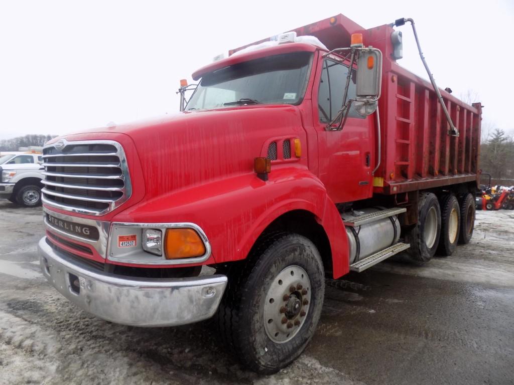 2004 Sterling 9500 Tri-Axle Dump Truck, 17' Steel Body, Cat C12 Eng., 8LL T