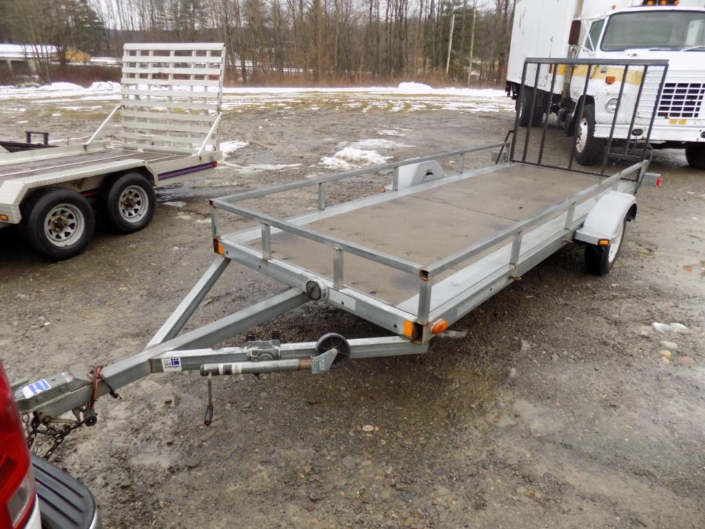 2004 North 14 1/2' Fabrique Par Bumper Pull Trailer, Single Axle, Drop Ramp