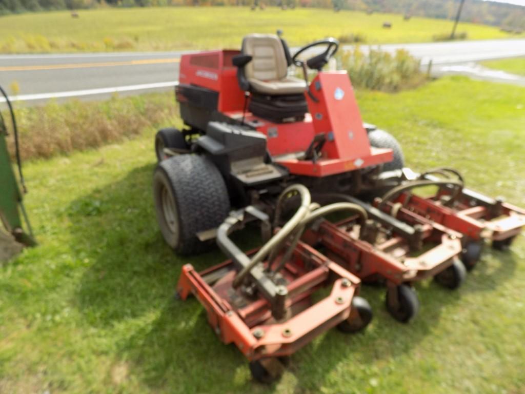 Jacobsen AR-2500 Turbo 4WD Rotary Rough/Fairway/Lawn Mower, 8' Wide Cut, Ku