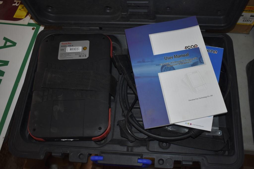 F-Car Model F35-N Diagnostic Reader In Case // EXPENSIVE - READS CURRENT TR