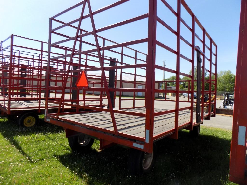 Steel Basket Hay Wagon, 10' x 16' on JD Running Gear   (3084)