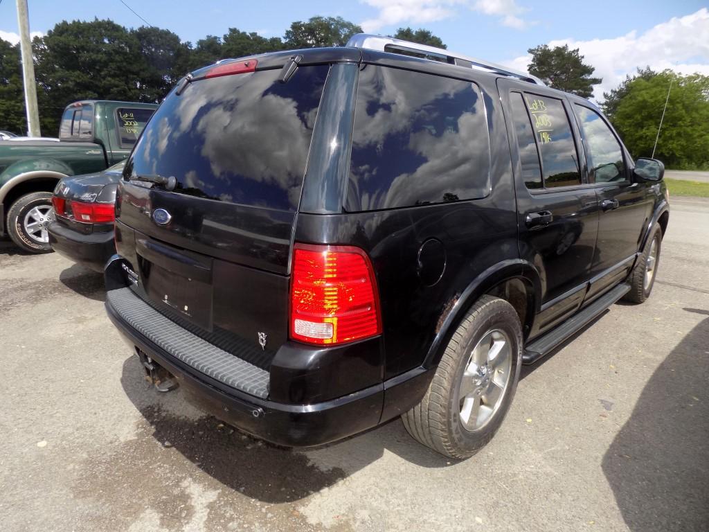 '03 Ford Explorer Limited, V8, Leather, Sunroof, 3rd Row, 191,774 Miles, VI