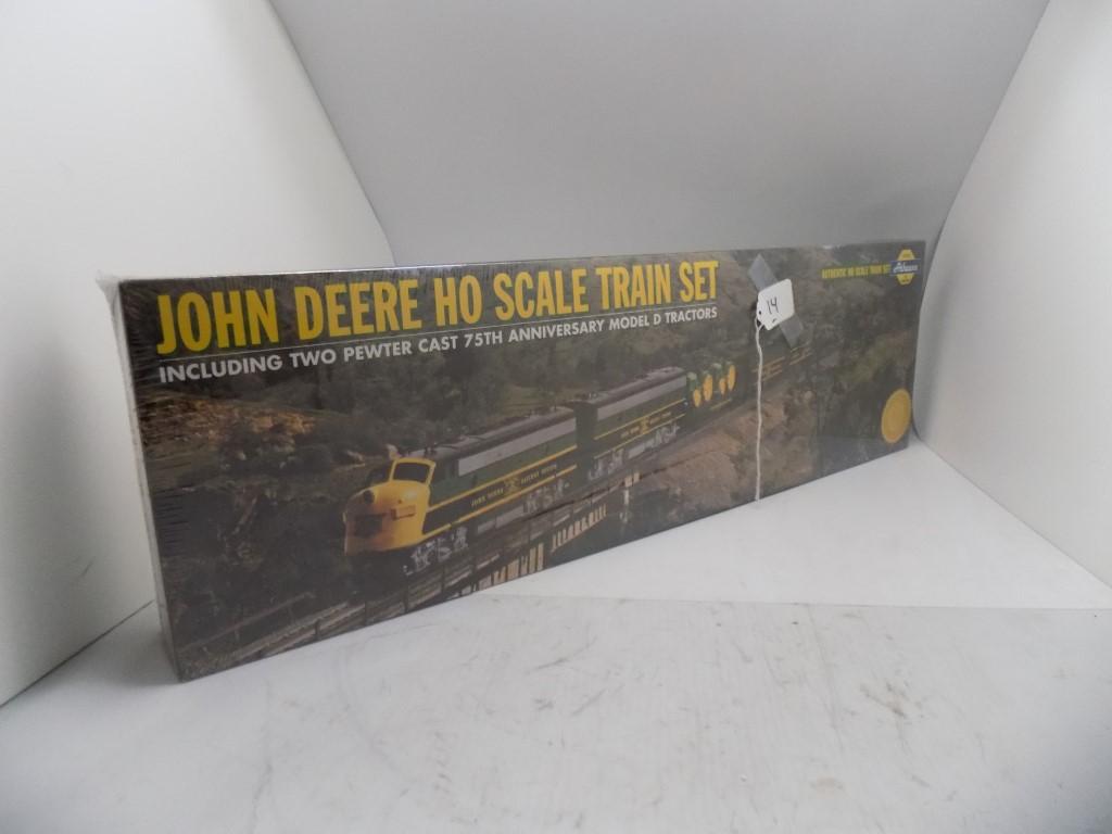 John Deere HO Scale Train Set by Athearn, Sealed in Box (38)
