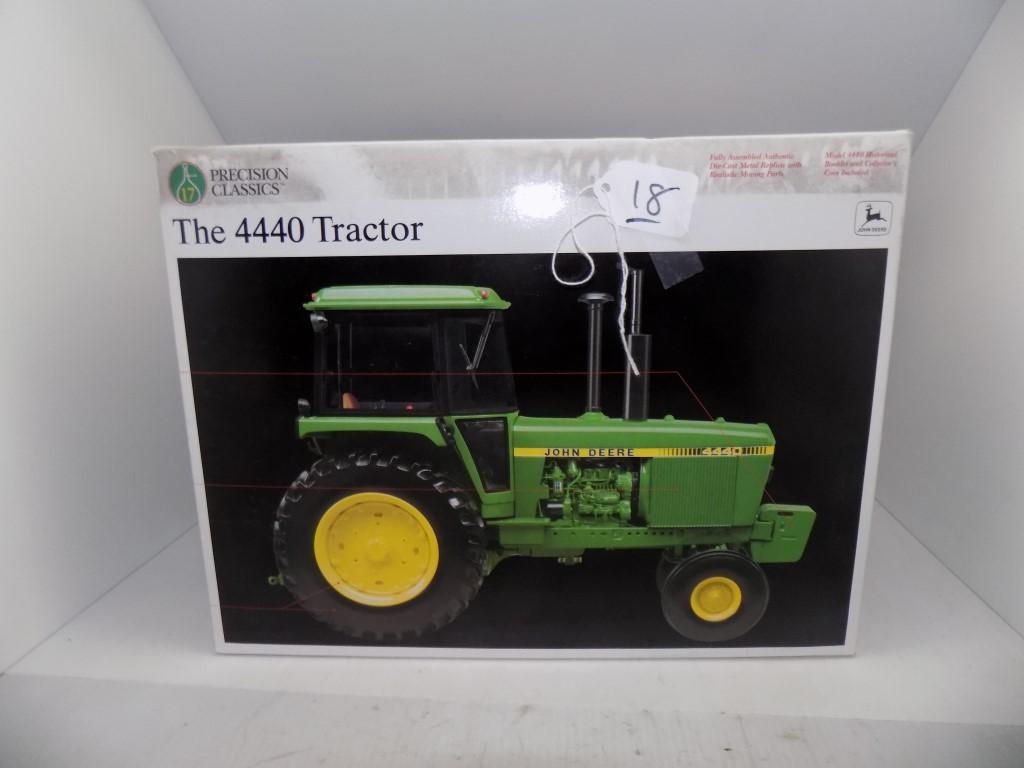 Precision Classics ''The 4440 Tractor'' in 1/16 Scale by Ertl, Box in Fair