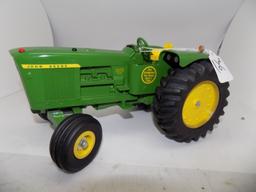 John Deere 5010 Diesel in 1/16 Scale by Ertl, 3rd Formosa Toy Show, April 1