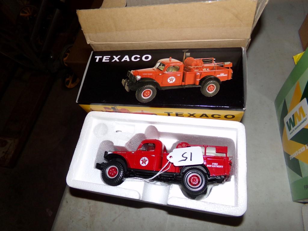 1st Gear ''Texaco'' Dodge PowerWagon, 1:30 Scale, With Box and Shipping Box