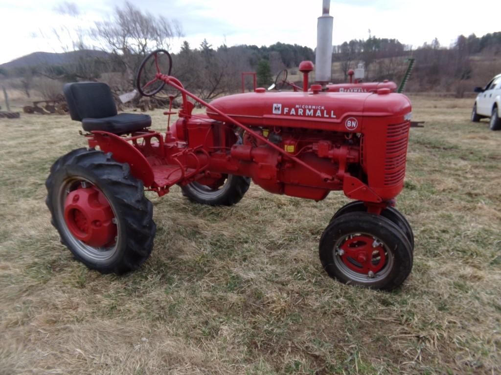 IH McCormick-Farmall BN, Narrow Front, Normal and 90 Degree PTO for Pulley