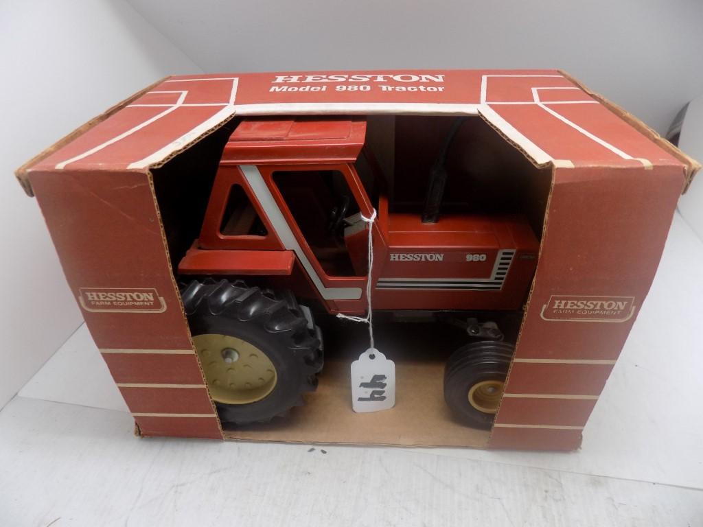 Hesston 980 Tractor with Cab, NIB, Shelf Model, 1:16 Scale by Scale Models
