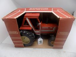 Hesston 980 Tractor with Cab, NIB, Shelf Model, 1:16 Scale by Scale Models