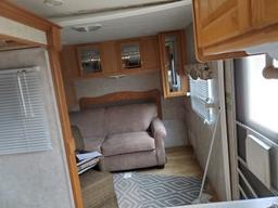 Solan 3310 Camper, Dual Axle, 2 Bedroom with Slide Out, 2.5'' Ball Tow Behi