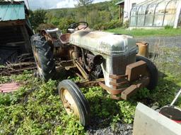 Ford N 2WD Tractor, Gas, 3 pt Hitch (Needs Engine Work, Good Rubber)