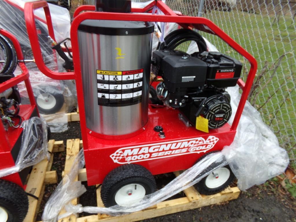 New Easy Kleen Magnum 4000 Self Contained Pressure Washer, Gas Engine, Kero