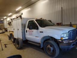 2004 Ford F550, 4WD, Diesel Engine, Service Body w/Liftmore Crane, 2004