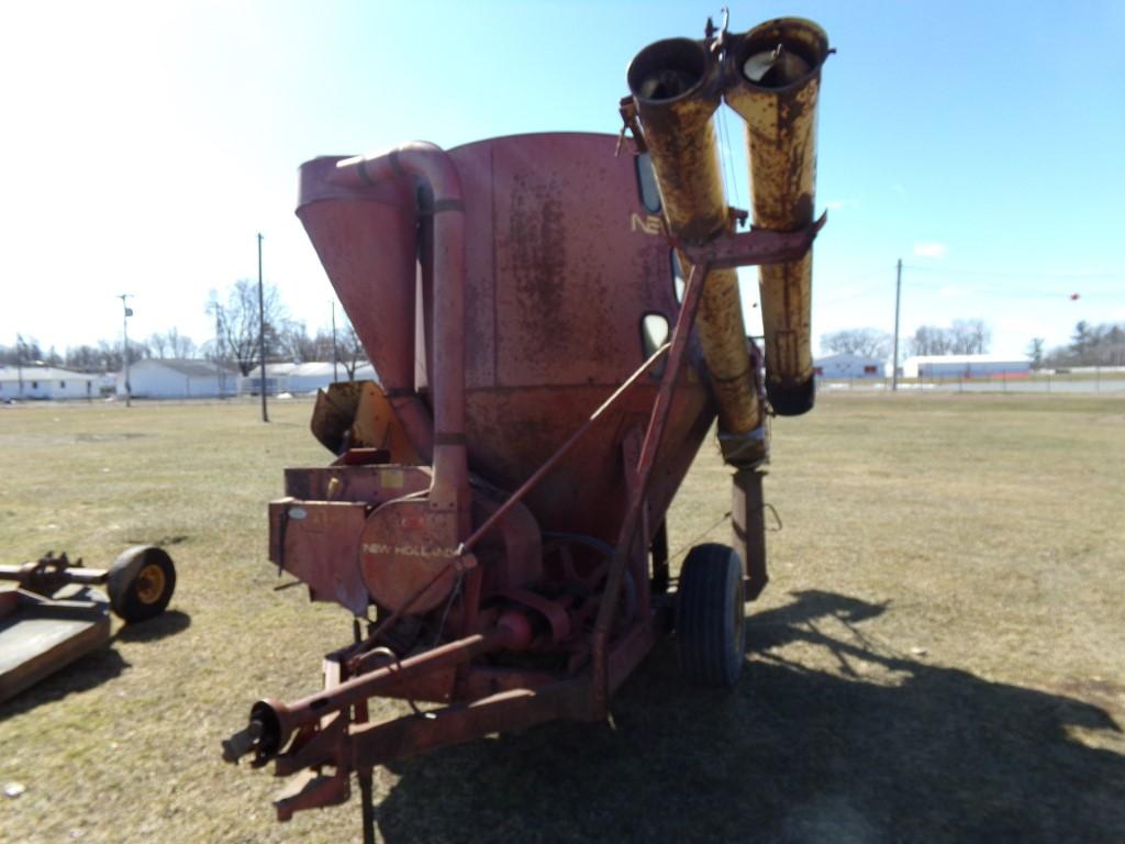 New Holland 354 Grinder Mixer, Has Extra Rear Auger, Grinder Works, Auger N