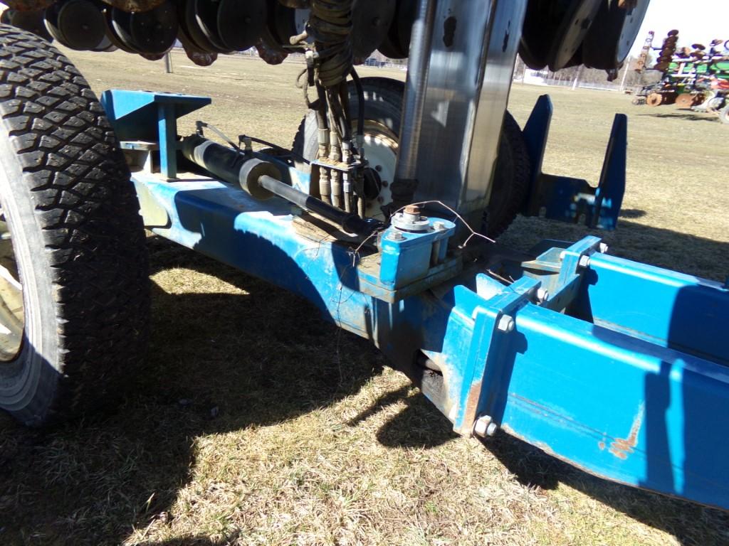 Kinze 3650 12/23 Row Planter, Trailer Mtd. Hyd Ext Hitch, 2003, S/N 555069