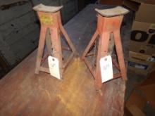 Pair Of Red Jack Stands, (Squared Legs), (In Garage)