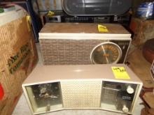 (2) 110 Volt Radios-GE Transister AM Clock Radio Mid-Century and Zenith Tub