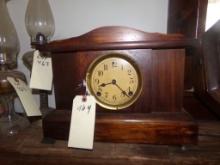 ''Sessions'' Antique Mantle Clock