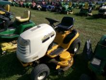 Cub Cadet LT1024 Garden Tractor w/ B&S 26Hp Eng., Twin Cylinder, Hyd. Drive