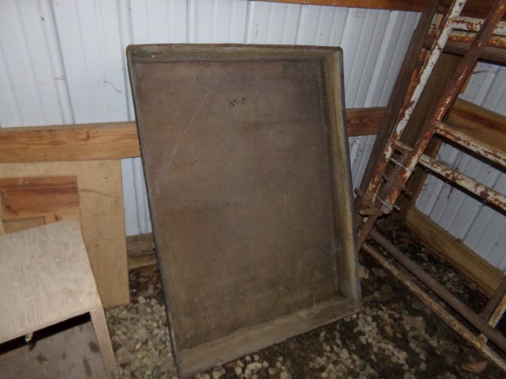 45'' X 32'' X 6'' Deep Tin Tub, Foot Bath? Mortar Tub? (Lean to Side of Gar