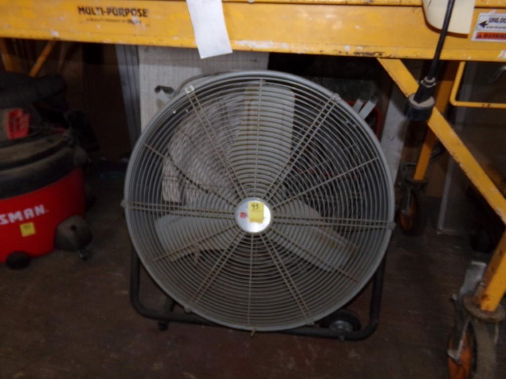 Utilitech 26'' Barn Fan (Garage)