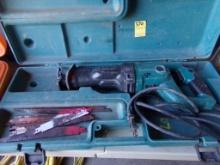 Makita Recip. Saw (Sawsall) Corded with Case and Some Blades (Bay 4)