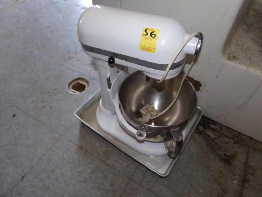 Kitchen Aid Professional 600 Countertop Mixer (Alpine, NY)