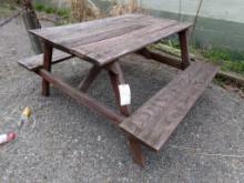 5' Wooden Picnic Table (Outside)