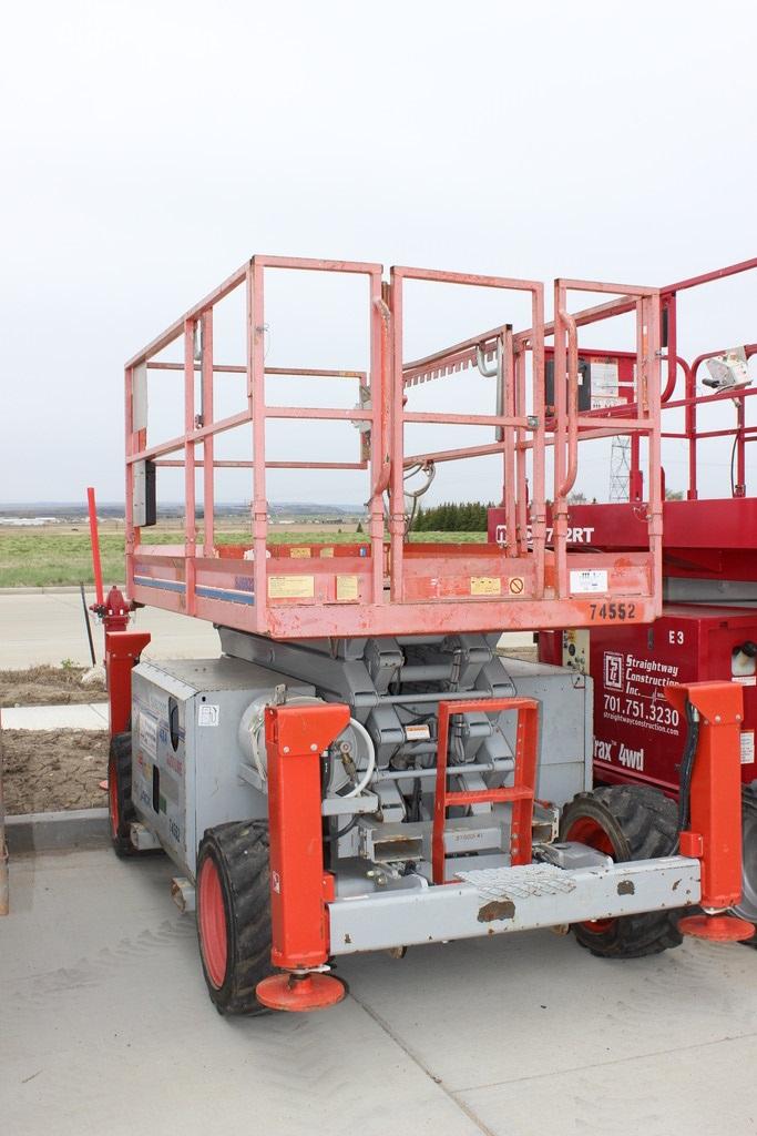 2007 Skyjack SJ6832RT Scissor Lift