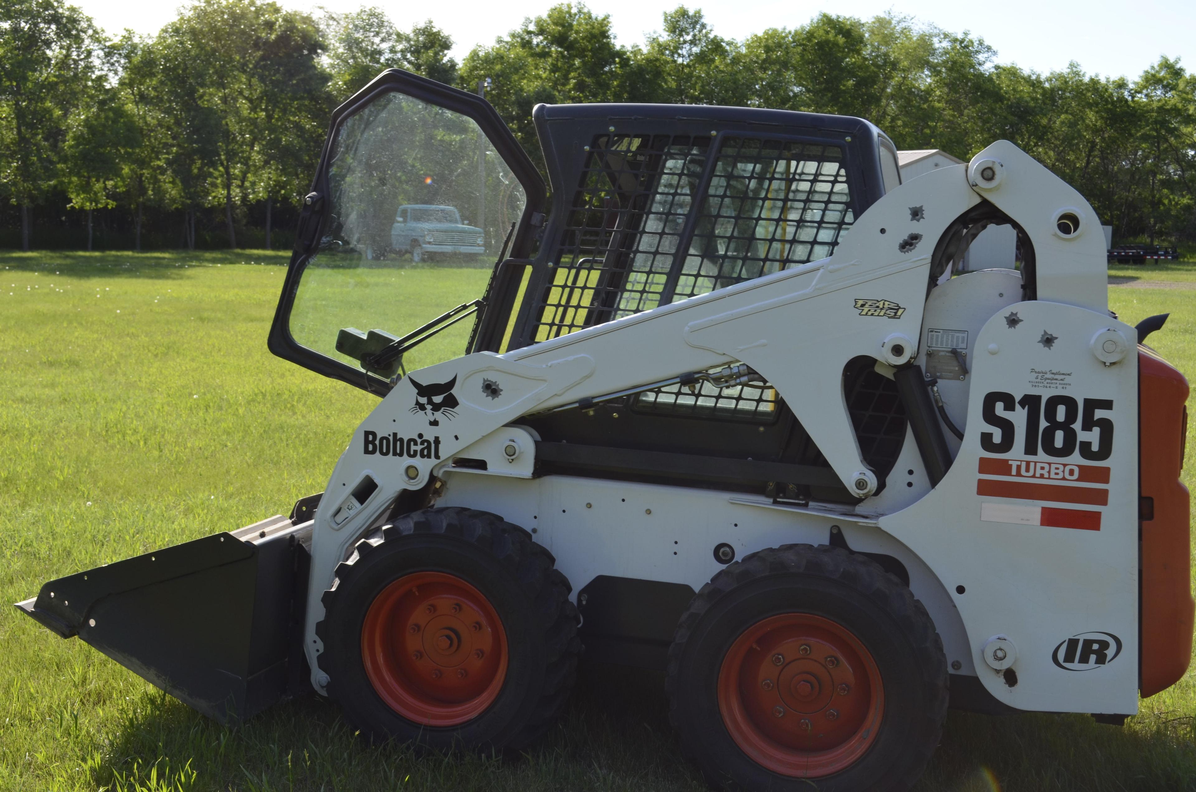 2004 Bobcat S-185 Turbo Skidsteer