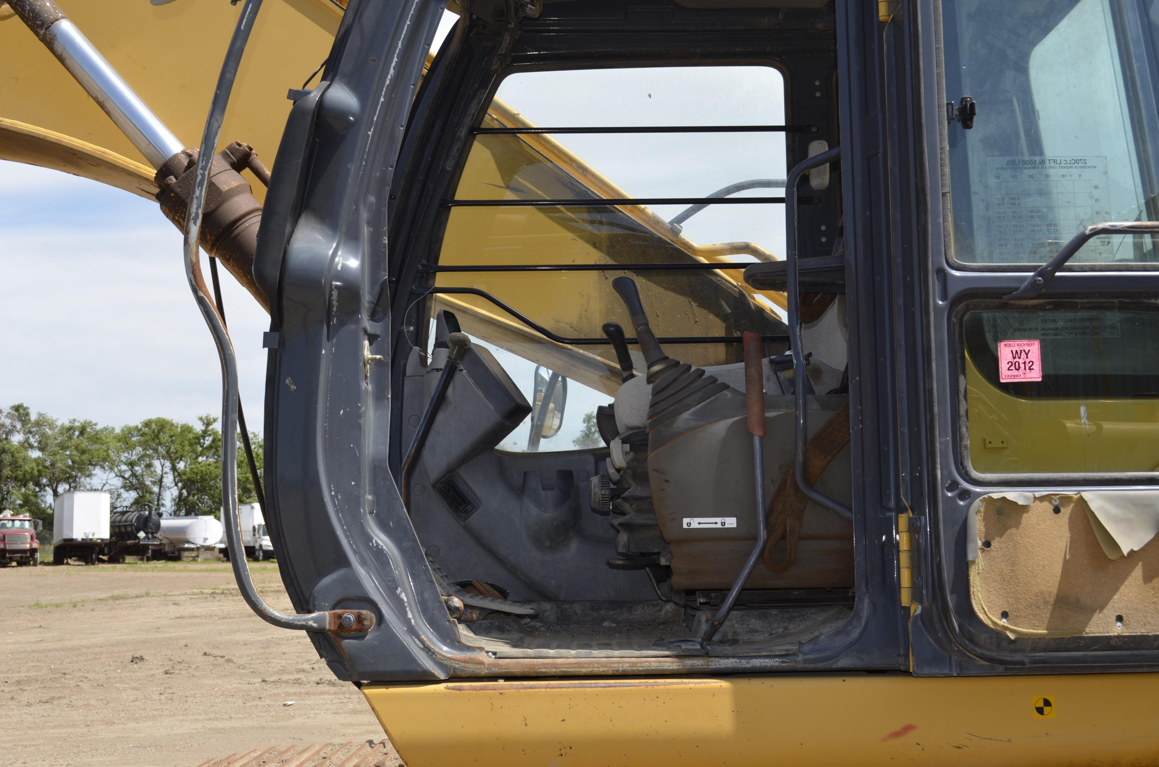 2003 John Deere 270C LC Hydraulic Excavator