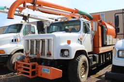 2001 IH Vac-Con Hydrovac Truck