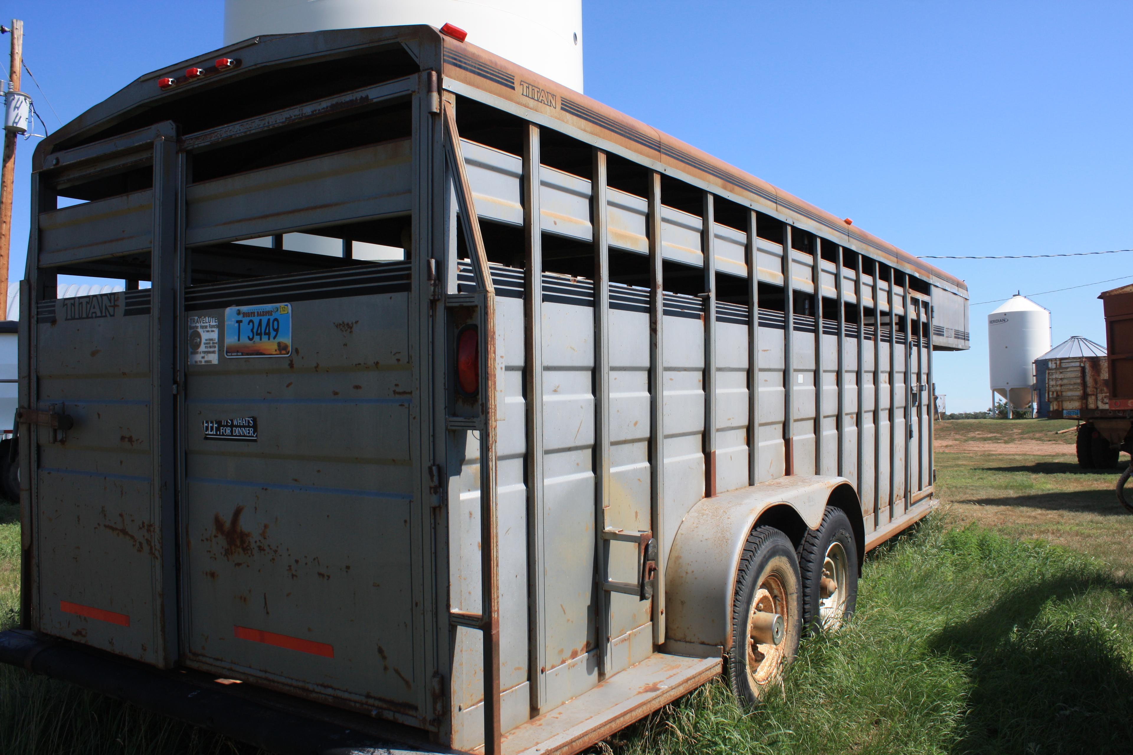 1990 Titan Gooseneck Stock Trailer