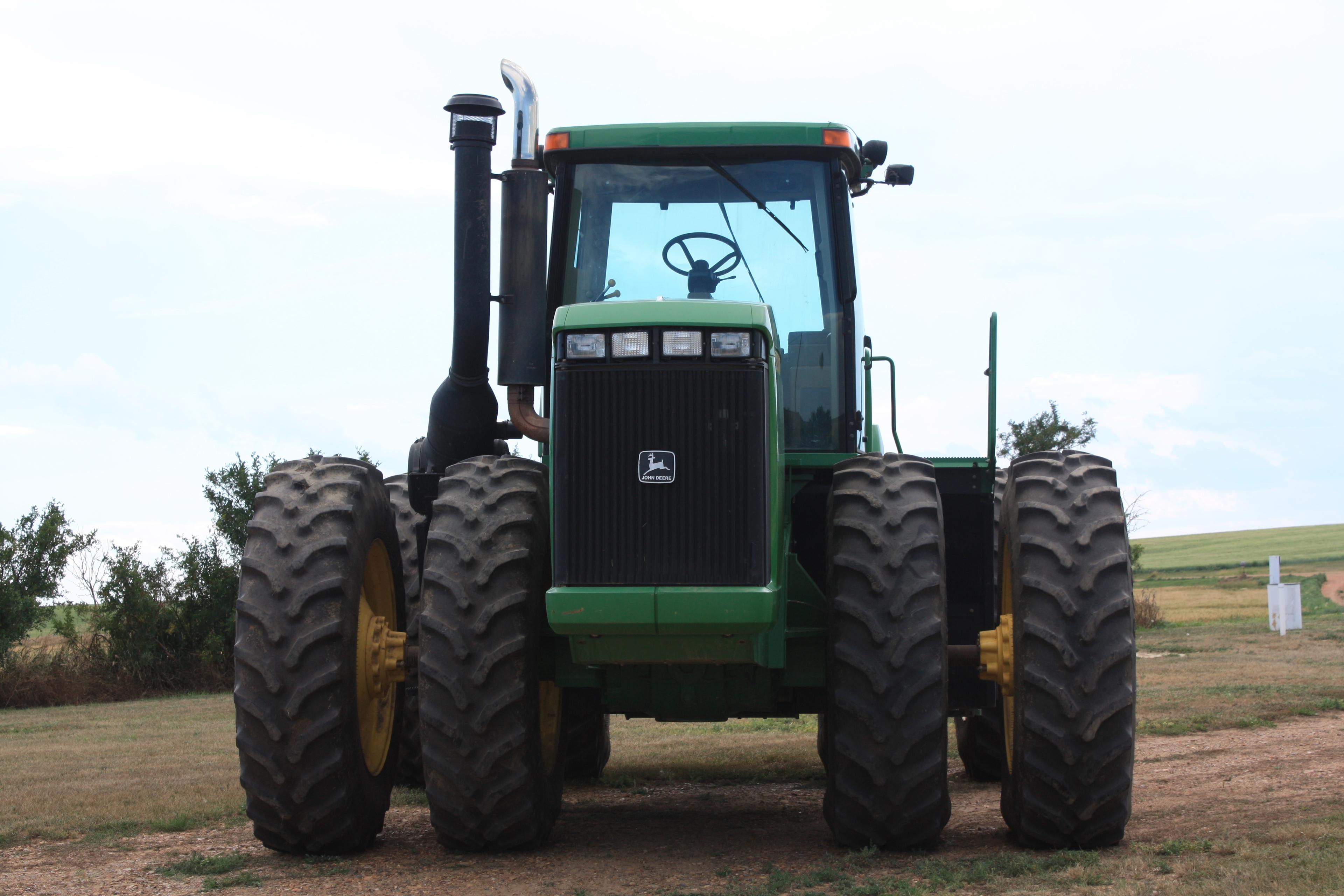 1998 John Deere 9200 4x4 Tractor