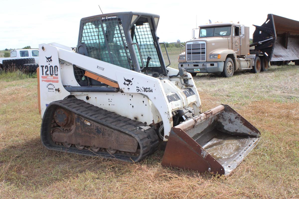 2000 Bobcat T200 Turbo Track Skid Steer