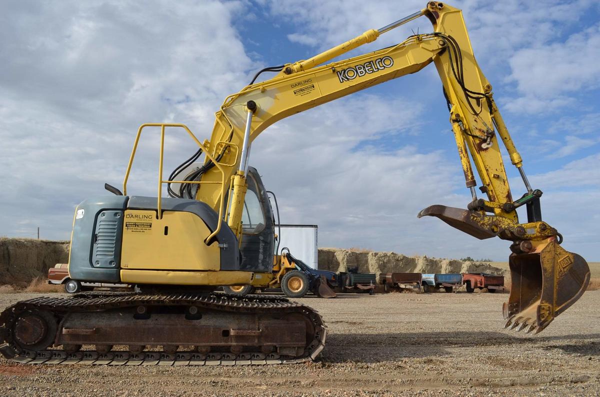 2002 Kobelco 135 SR(LC) Excavator