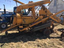 Minneapolis Moline 1210 corn sheller S.#38508878 comp.