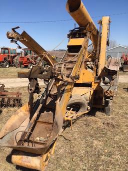 Minneapolis Moline 1210 corn sheller S.#38508878 comp.