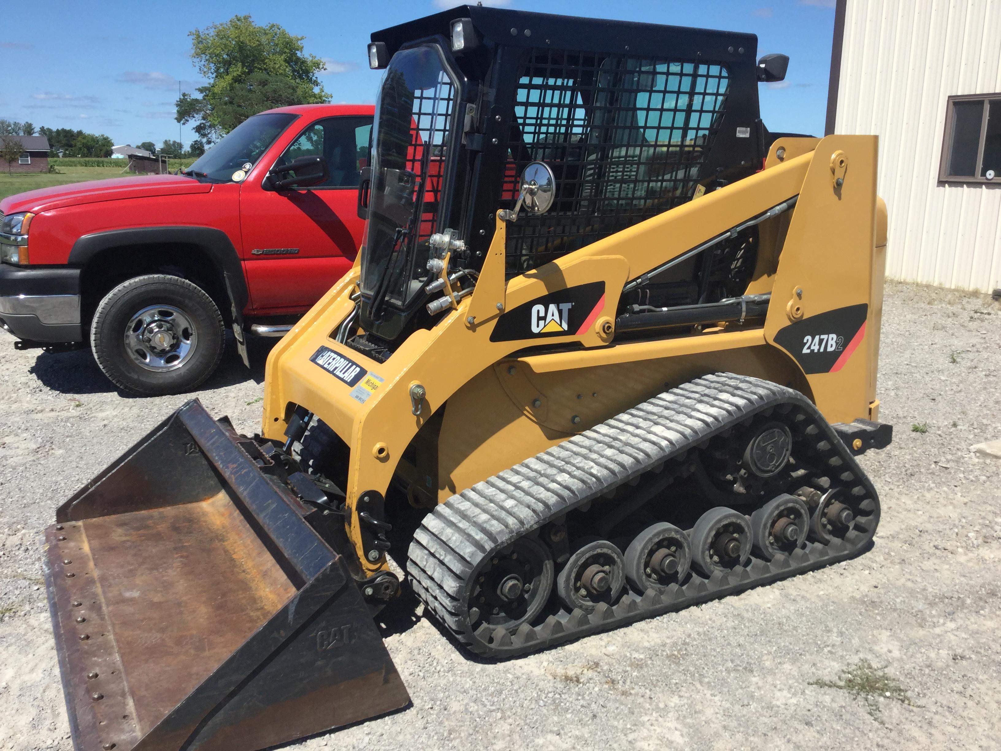 CAT 247B2 track skidsteer