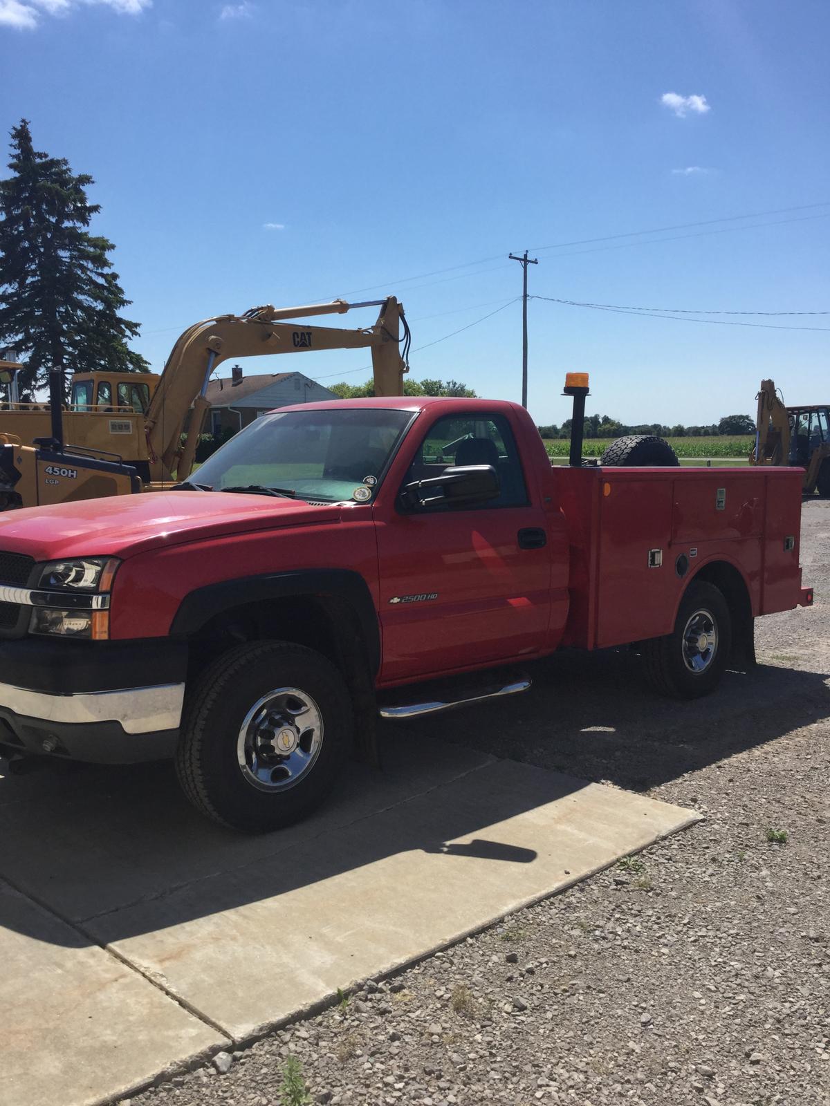 2003 Chev 2500HD service truck