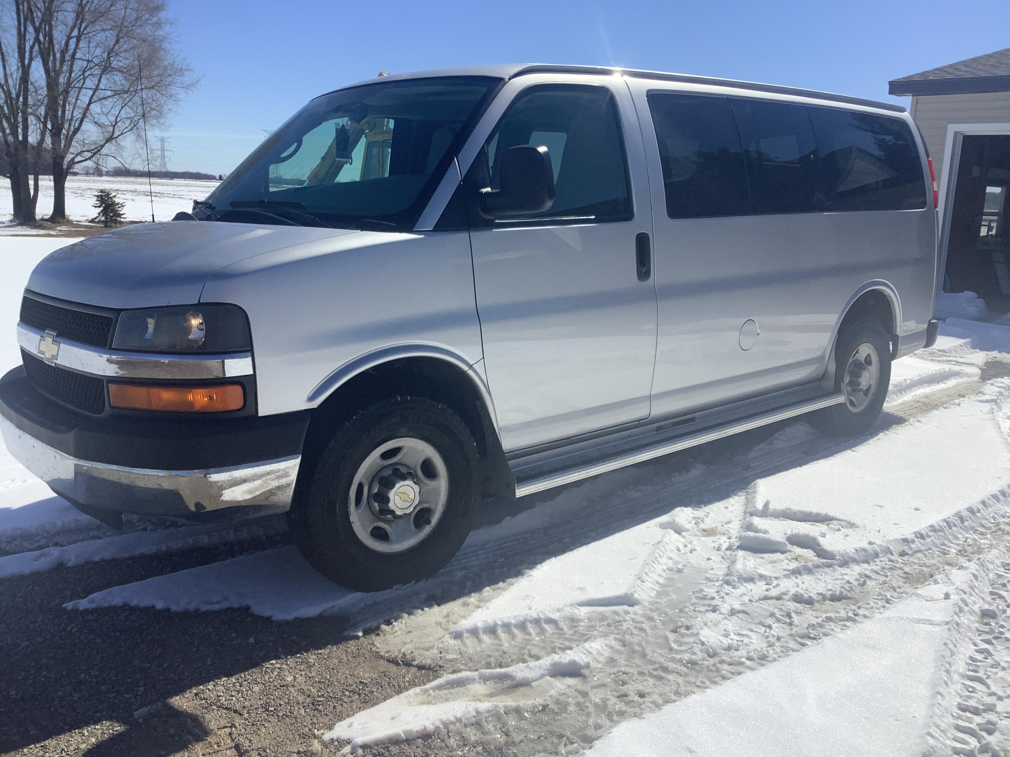 2010 Chevrolet Express Van