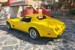 1977 CHEVROLET CORVETTE 350/180