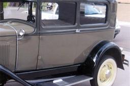 1931 FORD MODEL A TUDOR